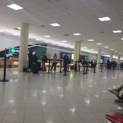 Dollar Car Rental - All the other companies short lines....
