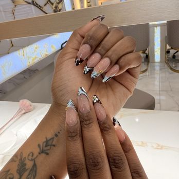 D'or Nail Lounge - Nail Salons Near Me - Temecula, California