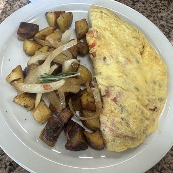 Perk Eatery - Veggie omelet with roasted potatoes. - Diners Near Me - Scottsdale, Arizona