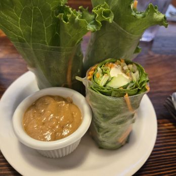 Charm Thai Kitchen - Fresh Tofu Roll (lunch appetizer) - Thai Near Me - San Diego, California