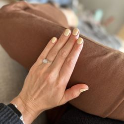 Top Nail Spa - Gel manicure