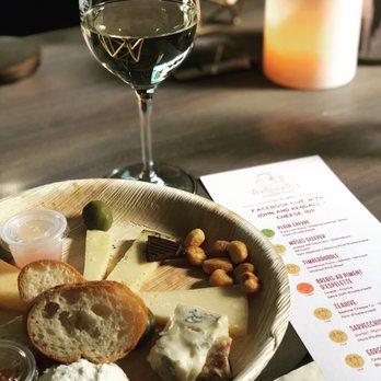 Antonelli's Cheese - Virtual cheese tasting - Cheese Shops Near Me - Austin, Texas Antonelli's Cheese - Virtual cheese tasting - Cheese Shops Near Me - Austin, Texas