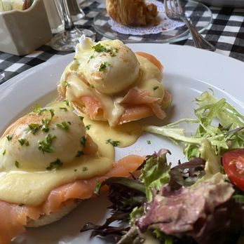 La Parisienne - Eggs Norwegian - Cafes Near Me - Aiken, South Carolina
