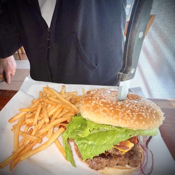 Jefe's Cantina - The double bacon cheeseburger and fries - American Near Me - Galt, California