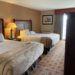 Hamilton Inn Select Beachfront - Beds