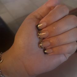 Famous Nails - my nails, miss tina was efficient with excellent service