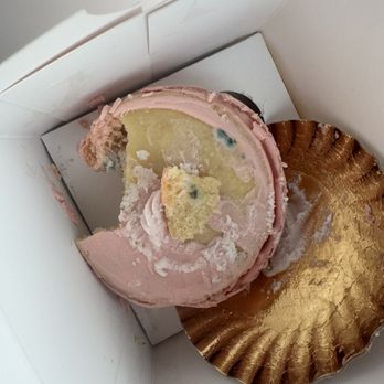 Sucré - Pink Lady - Cupcakes Near Me - New Orleans, Louisiana Sucré - Pink Lady - Cupcakes Near Me - New Orleans, Louisiana