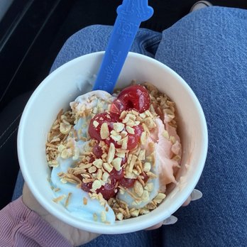 Yogurtland - Ice Cream & Frozen Yogurt Near Me - Walnut, California