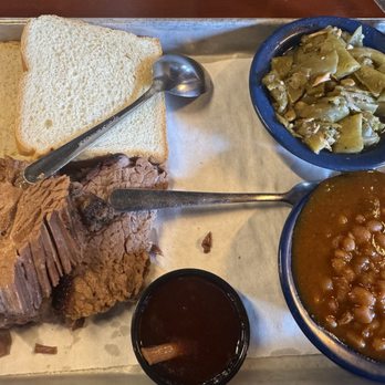 Martin's Bar-B-Que Joint - Barbeque Near Me - Nashville, Tennessee