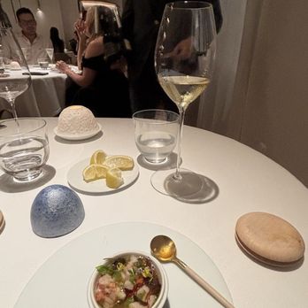 Huso - Wine Bars Near Me - New York, New York Huso - Wine Bars Near Me - New York, New York