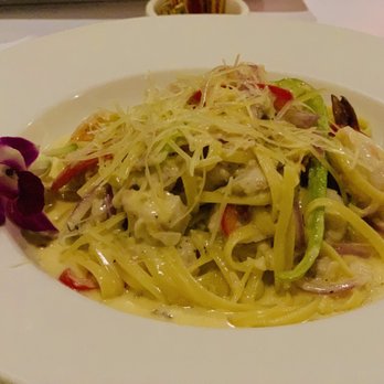 Zahir's Bistro - Chicken & shrimp carbonara - Italian Near Me - Milpitas, California Zahir's Bistro - Chicken & shrimp carbonara - Italian Near Me - Milpitas, California