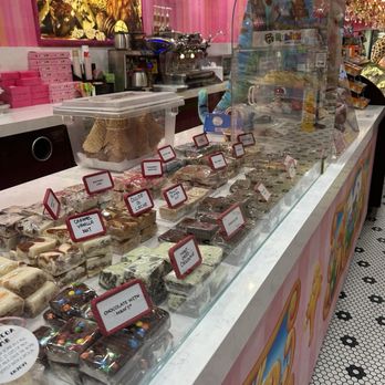 Sloan's Ice Cream - Ice Cream & Frozen Yogurt Near Me - Delray Beach, Florida Sloan's Ice Cream - Ice Cream & Frozen Yogurt Near Me - Delray Beach, Florida