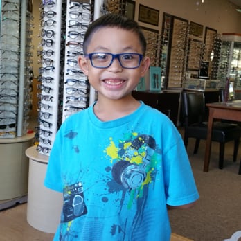 Dr. Pham Optometry- Optimal Vision Optometry - Optometrists Near Me - Artesia, California