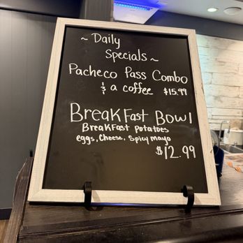 Casa De Restaurant - Breakfast & Brunch Near Me - Hollister, California