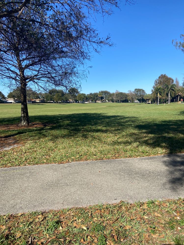 BOYNTON LAKES PARK Updated October 2024 300 Boynton Lakes Blvd