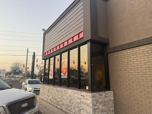 Pizza Hut by null