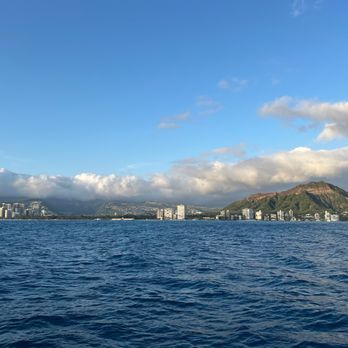 Holokai Catamaran - Views of Waikiki Beach and Diamond Head - Boating Near Me - Honolulu, Hawaii
