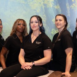 Well Kneaded Massage Li
