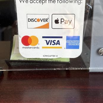 Bellflower Smog 3 - They accept Apple Pay - Smog Check Stations Near Me - Long Beach, California