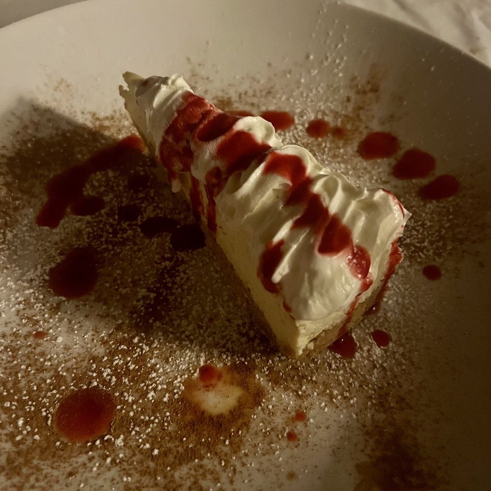 Key lime cheesecake