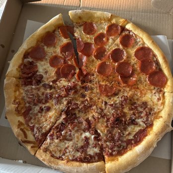 Gianni's Pizza - Ny style half bacon, half pepperoni - Pizza Near Me - Severn, Maryland