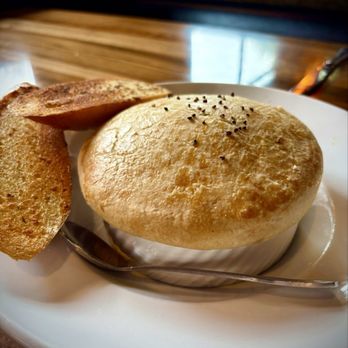Copper River Restaurant & Bar - Chicken Pot Pie before I destroyed it - American Near Me - Hillsboro, Oregon