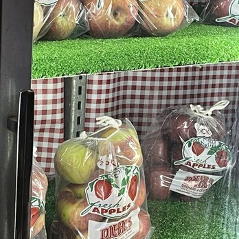 Diehl's Orchard and Cider Mill - Many bags of many Apple types grown here - Donuts Near Me - Holly, Michigan Diehl's Orchard and Cider Mill - Many bags of many Apple types grown here - Donuts Near Me - Holly, Michigan