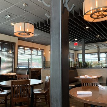 Blue Ridge Grill - Inside - American Near Me - Ashburn, Virginia
