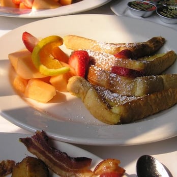 Drew's on Halsted - American Near Me - Chicago, Illinois