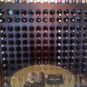 The Vine Travelers - Wine Tours Near Me - Vancouver, Washington