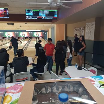 Oak Hills Bowling Center - Birthday party - Bowling Near Me - San Antonio, Texas Oak Hills Bowling Center - Birthday party - Bowling Near Me - San Antonio, Texas