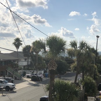 Southern Belle Vacation Rentals - The balcony view. - Vacation Rentals Near Me - Savannah, Georgia Southern Belle Vacation Rentals - The balcony view. - Vacation Rentals Near Me - Savannah, Georgia