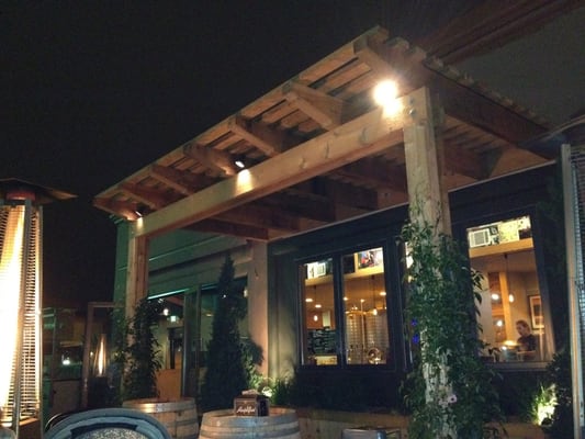 Amplified Kitchen + Beer Garden by null