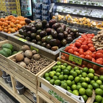 Riverview Fresh Market - Grocery Near Me - Riverview, Florida