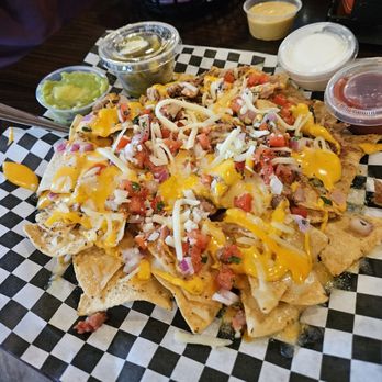Hoozels at The Lakes - Nachos with beef carnival. Not much meat. Chips not crispy at all:( - Pizza Near Me - Nekoosa, Wisconsin Hoozels at The Lakes - Nachos with beef carnival. Not much meat. Chips not crispy at all:( - Pizza Near Me - Nekoosa, Wisconsin