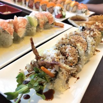 Chobop - Spider Roll - Sushi Bars Near Me - Costa Mesa, California