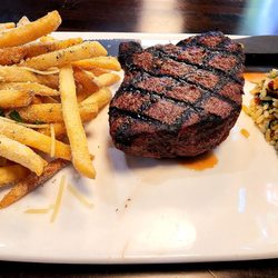 Boston's Pizza Restaurant & Sports Bar - 8oz Steak Cauliflower Rice and fries