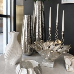 Decor - For The Well-Dressed Home