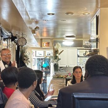 Sinha Elegant Cuisine - Brazilian Near Me - Chicago, Illinois