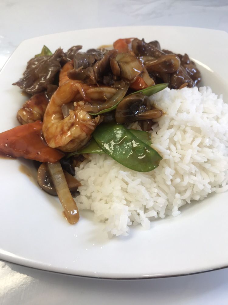 EASTERN EXPRESS 1824 Union Ave, Altoona, Pennsylvania Chinese