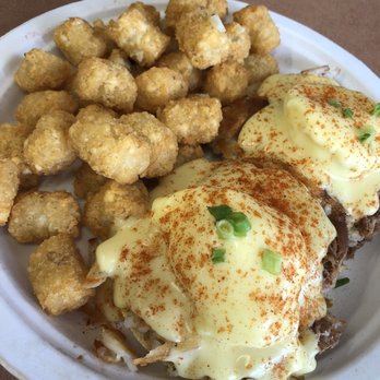Button Up Cafe - Breakfast & Brunch Near Me - Pearl City, Hawaii