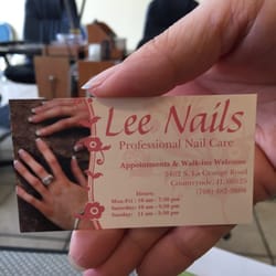 Lee Nails