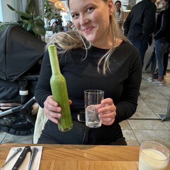 Ø12 Coffee & Eatery - Fresh juice - Cafes Near Me - Copenhagen, 84