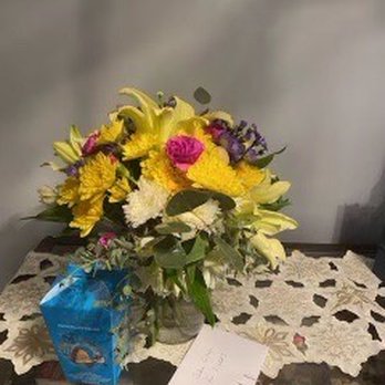 Lavish Blossoms - Floral Designers Near Me - Clearwater, Florida Lavish Blossoms - Floral Designers Near Me - Clearwater, Florida