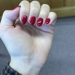 Vivi Nails
