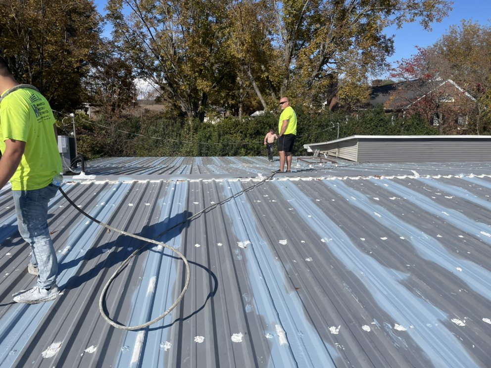 Slide of J&J Commercial Roofing