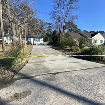 McGhee's Concrete - Driveway - Masonry/Concrete Near Me - Chesapeake, Virginia McGhee's Concrete - Driveway - Masonry/Concrete Near Me - Chesapeake, Virginia