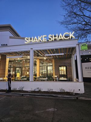 Shake Shack Westlake Village by null