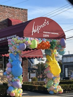 Alfonso's Pastry Shoppe by null