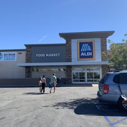 Exterior photo of ALDI - Lancaster, California Exterior photo of ALDI - Lancaster, California